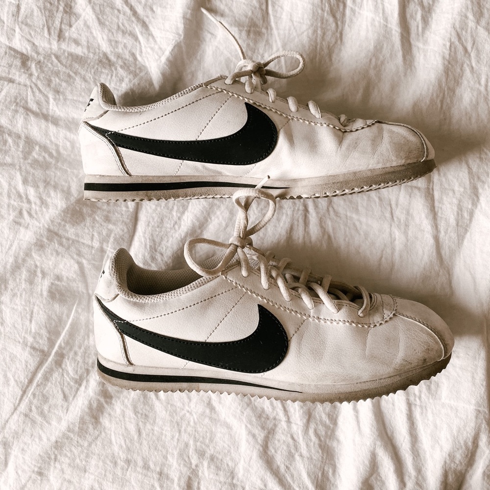 Old School Nike’s
